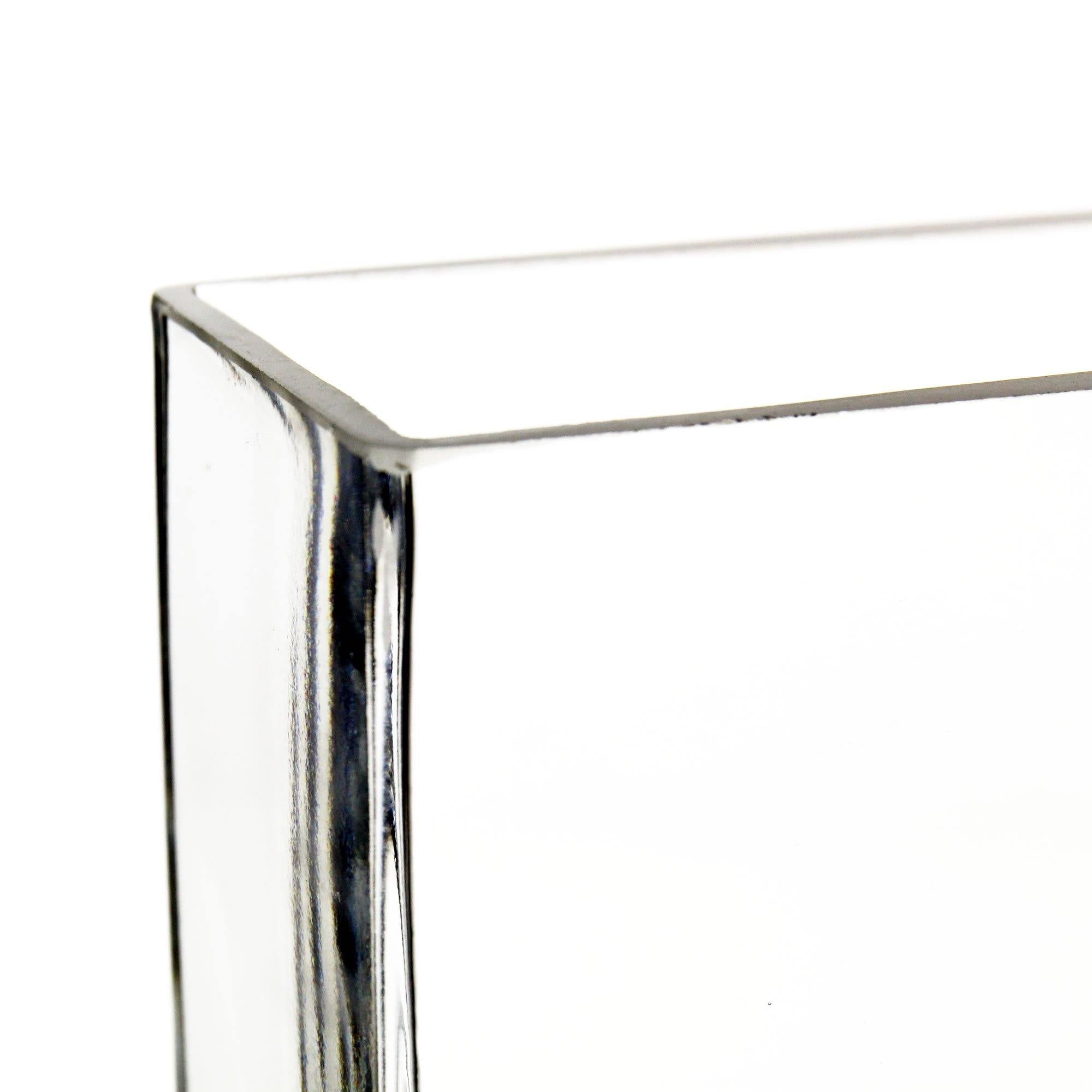 Taper Crystal Glass Rectangular 1L GyG-022373